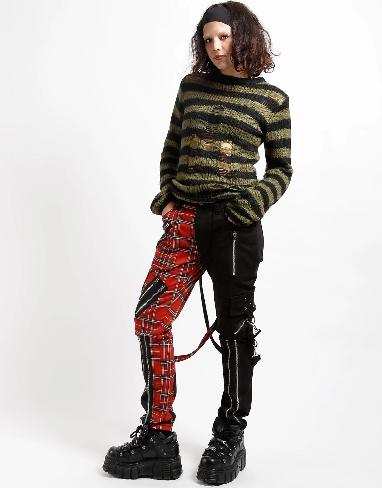 Casual Movement Quick Fit Design SPLIT LEG BONDAGE PANT BLK RED PLAID