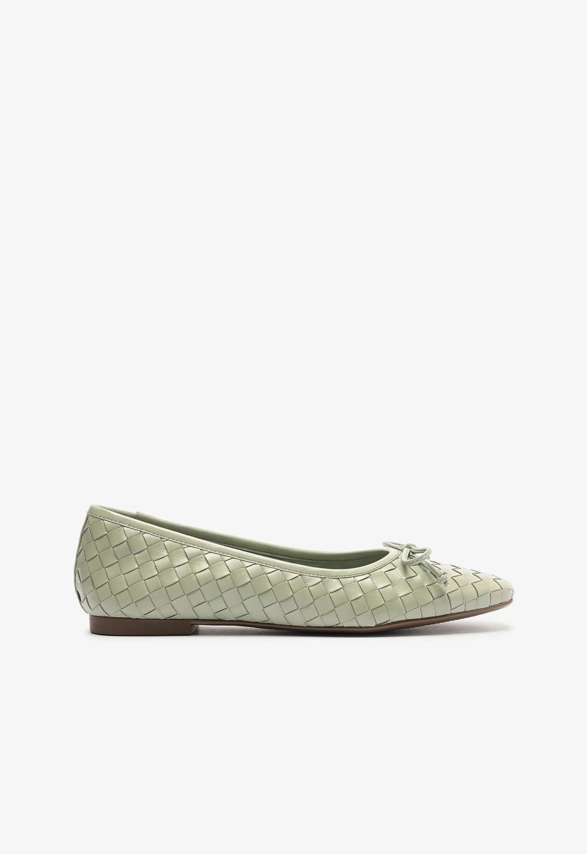 Valley Run Digital Run Arissa Woven Leather Flat