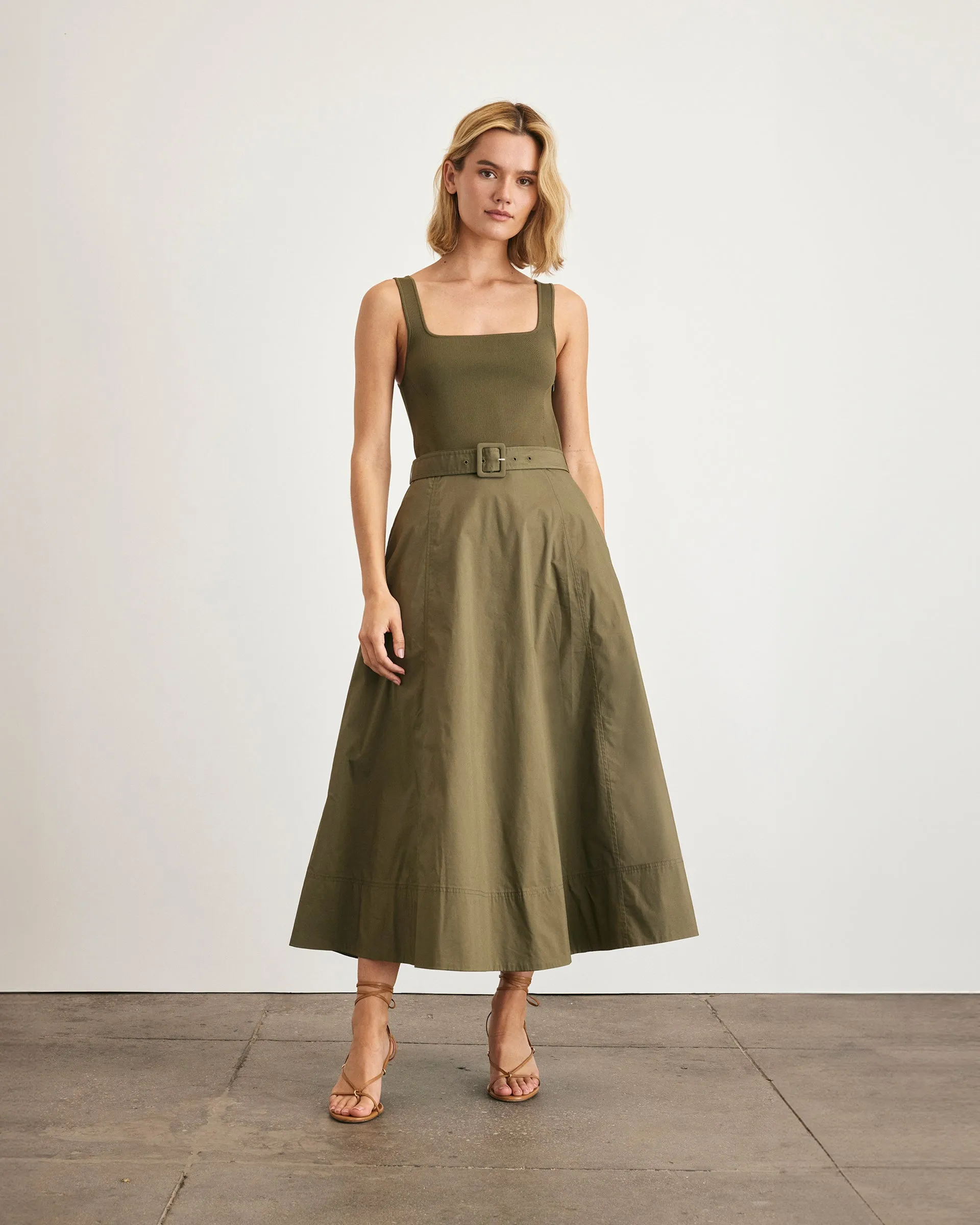 Chic Layer Chilly Days Carmen Dress