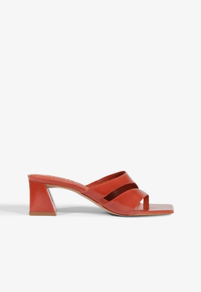 Madeline Mid Sandal Chic Fit