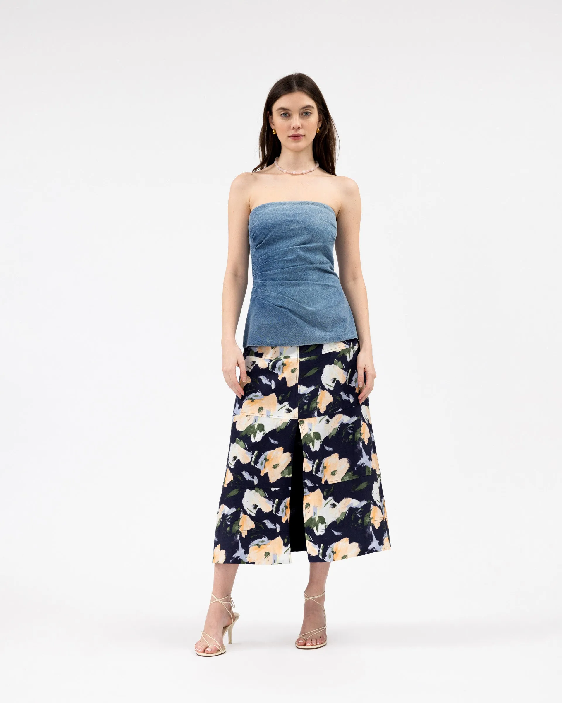 Leandra Top Slim Silhouette Vintage Inspired Weave