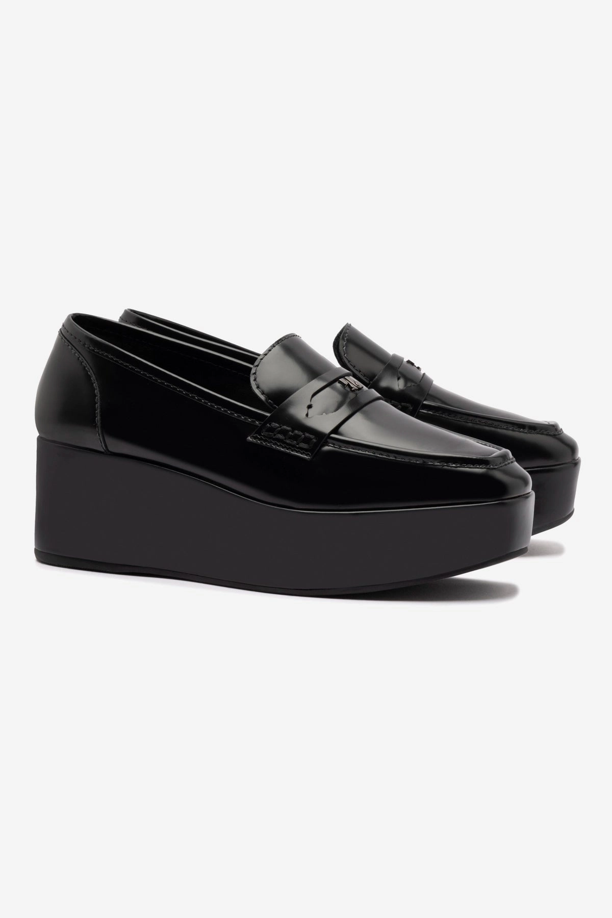 Comfort Walk New York Suki Flatform Loafer In Black Box Leather