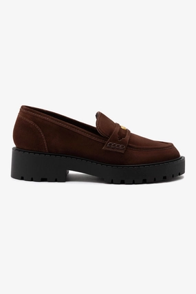 Suki Lugsole Loafer In Brown Suede Reinforced Seams Cushioned Insole