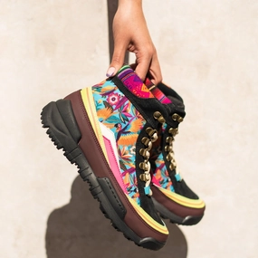 Popinjay Trekk Boot Durable Shell Stylish Explorer Blue Sky