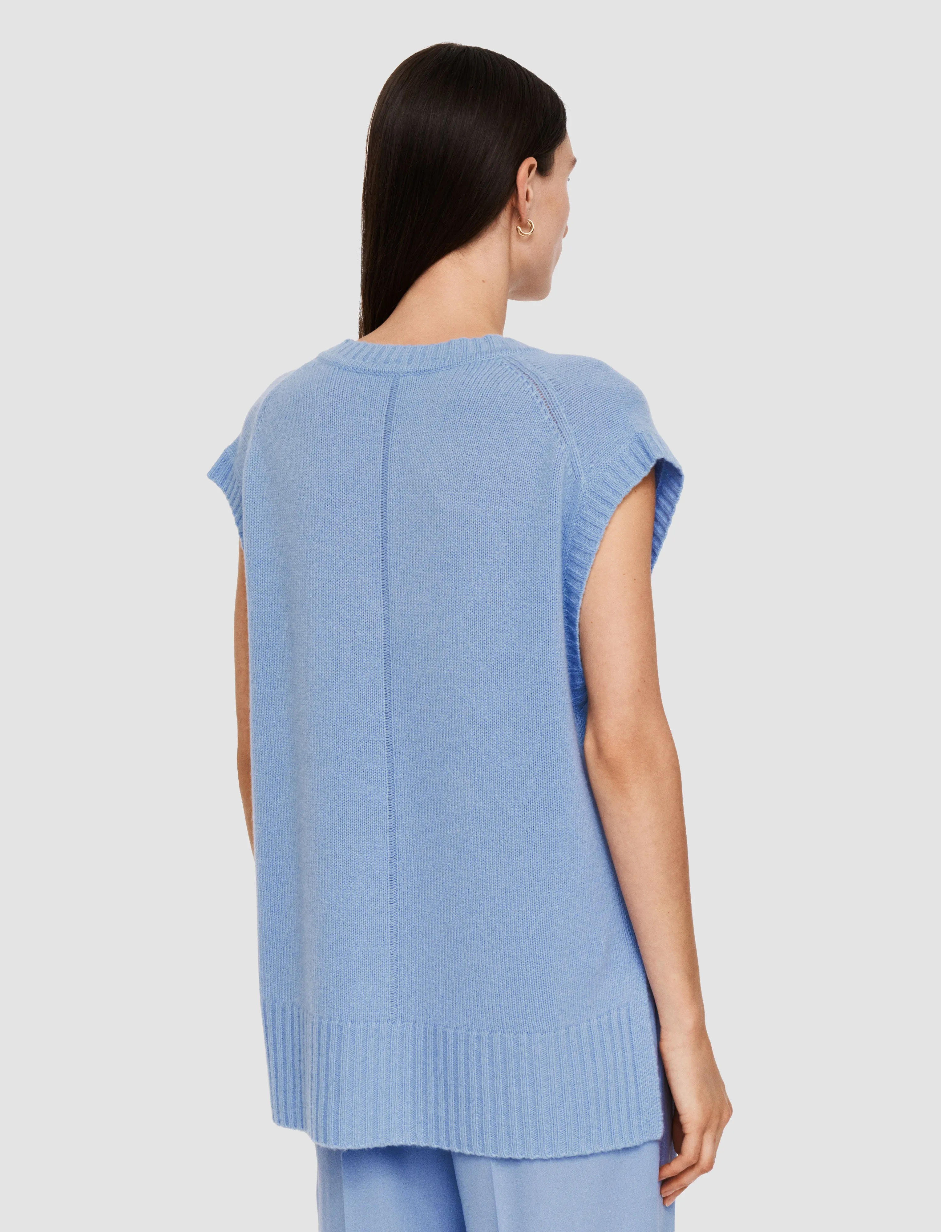 Urban Comforted Open Cashmere Vest