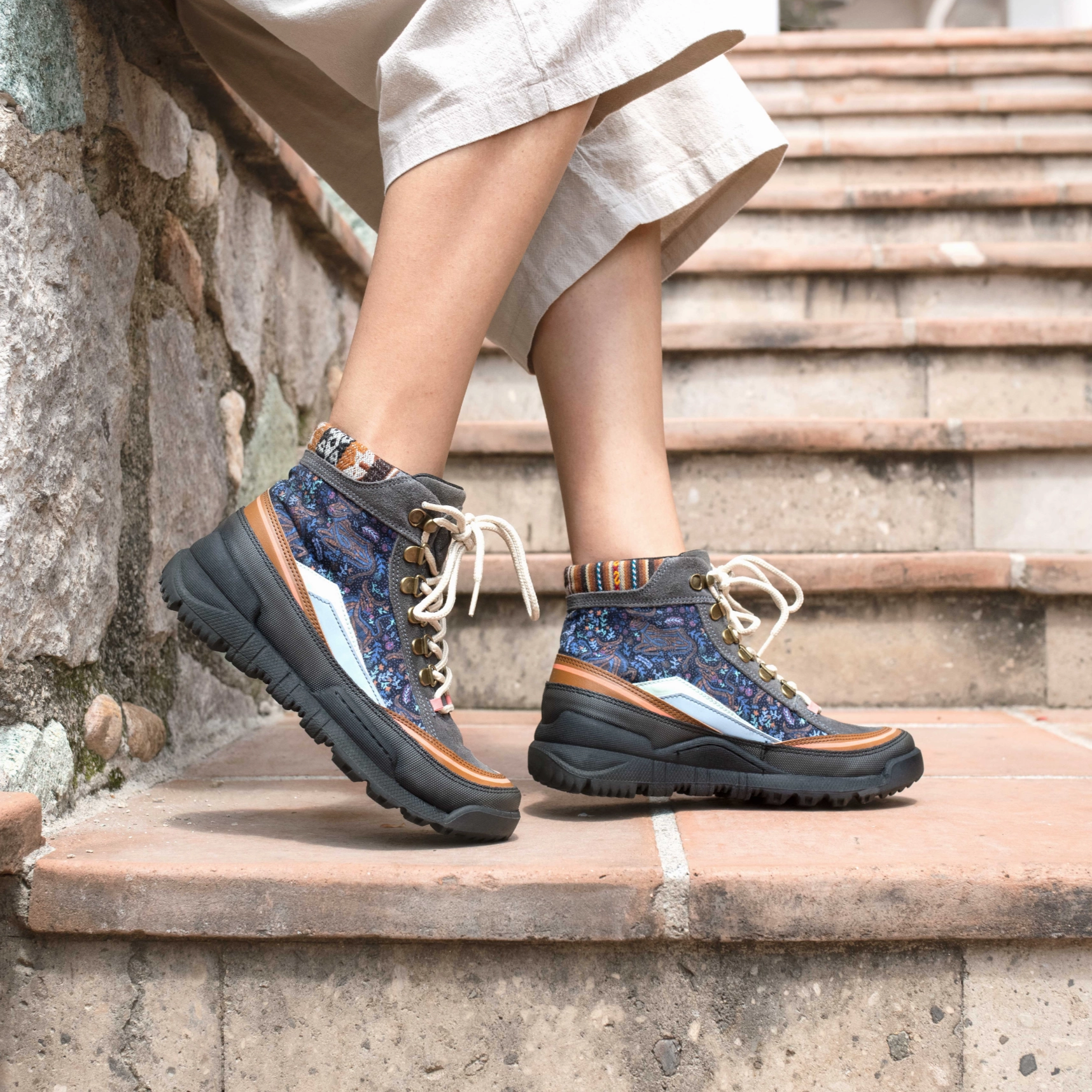 Rain Friendly Tauro Trekk Boot