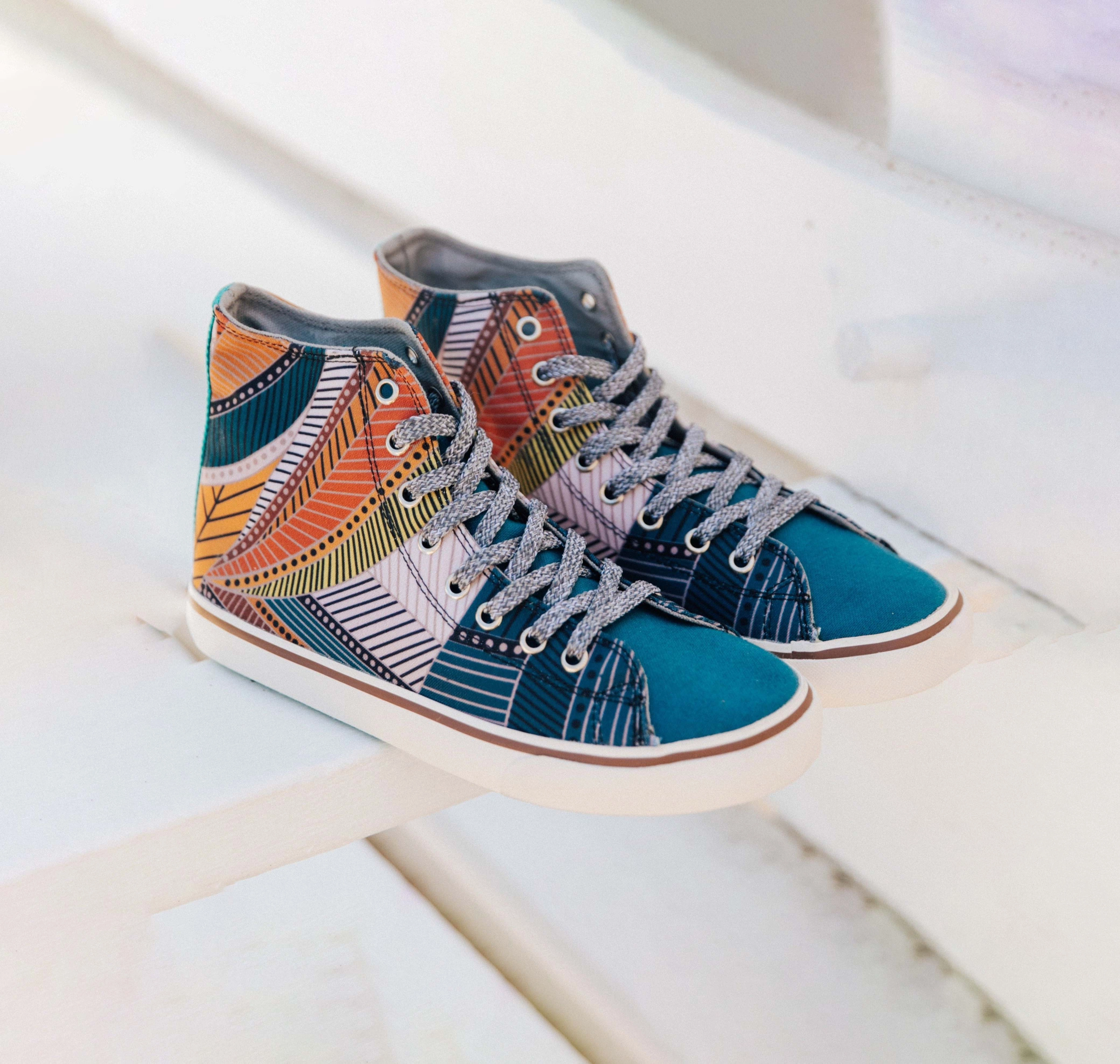 Cyprus High Top Urban Commute Casual Moves