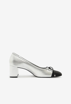 Move Light Supportive Arissa Block Metallic Leather Pump