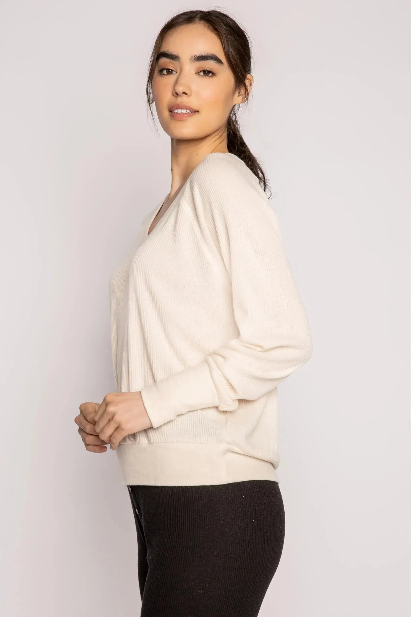 Textured Essentials Long Sleeve Top Easy Care Material Thermoregulating Fabric