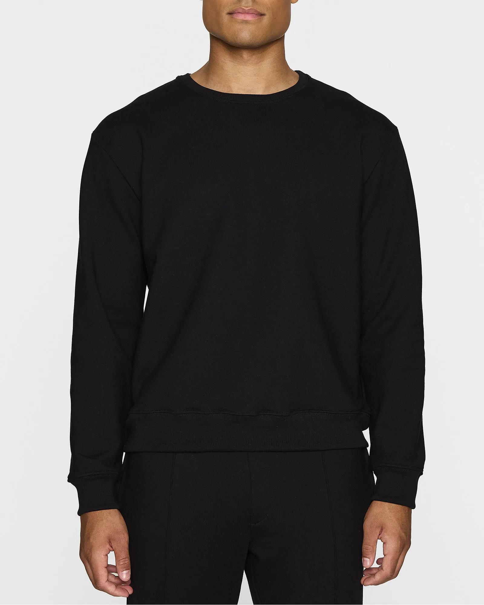 The Luxe Men's Crew Elegant Cut MoistureWicking