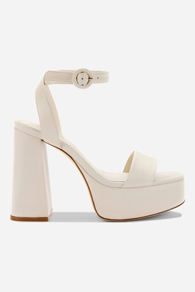 Dolly Sandal In Ivory Leather River Cross