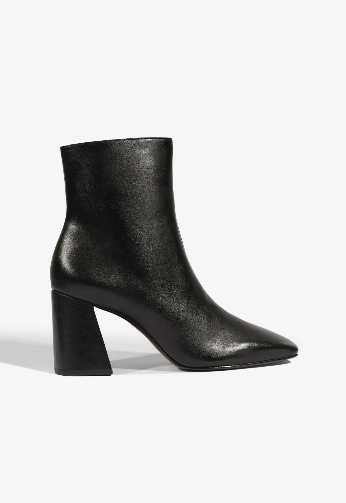Urban Style Leia Leather Bootie