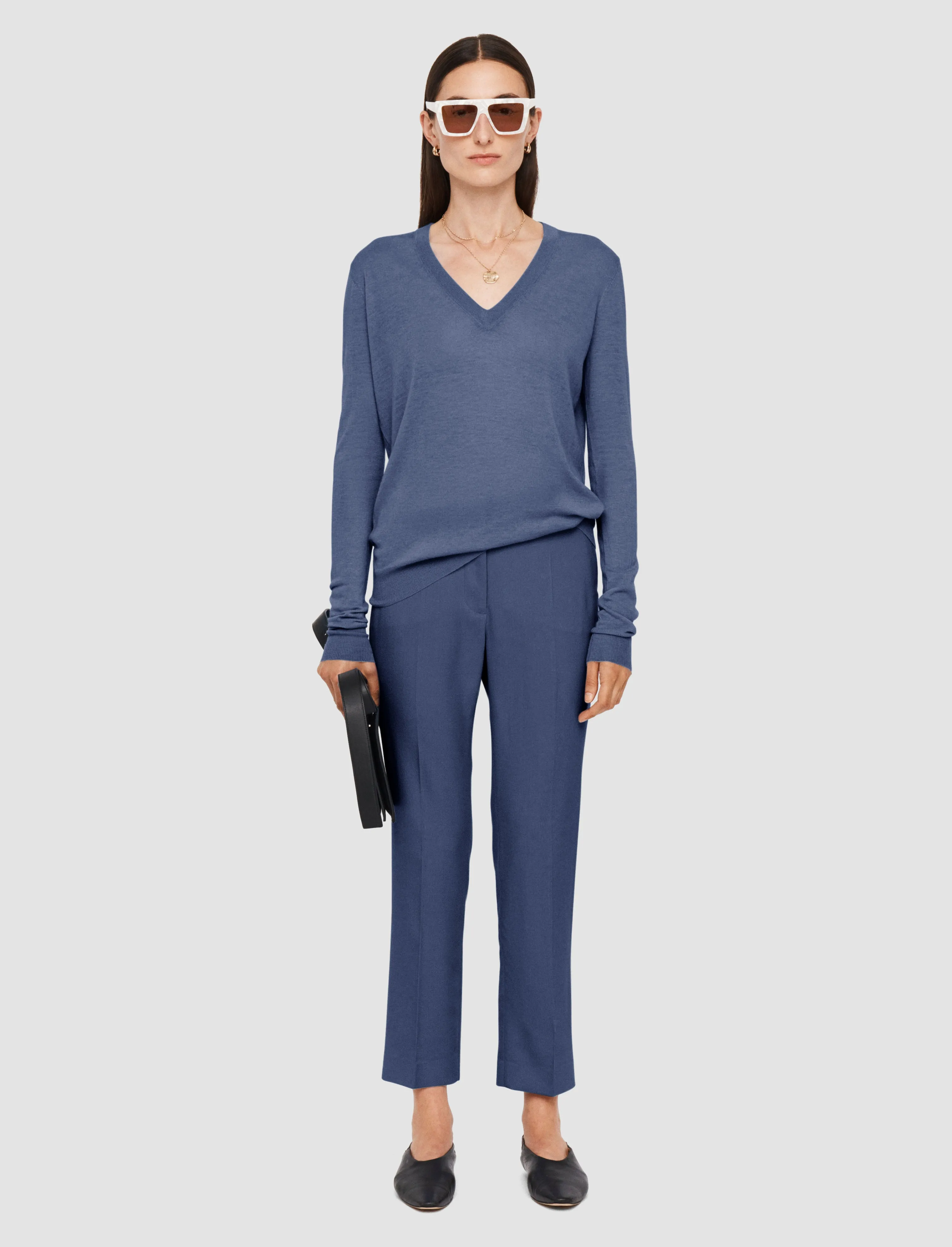 Cashair V Neck Jumper Recycled Polyester Thread