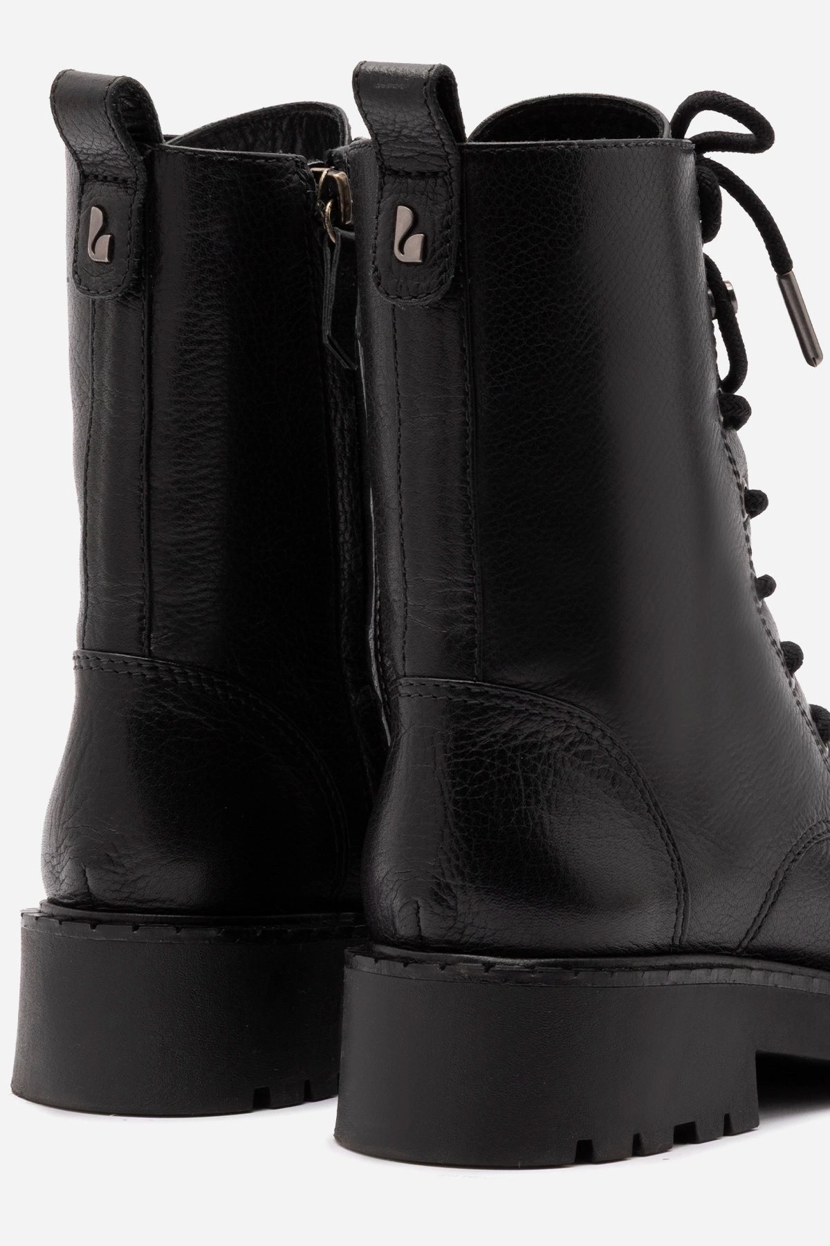 Neo Pop Moist Guard Trinity Boot In Black Leather