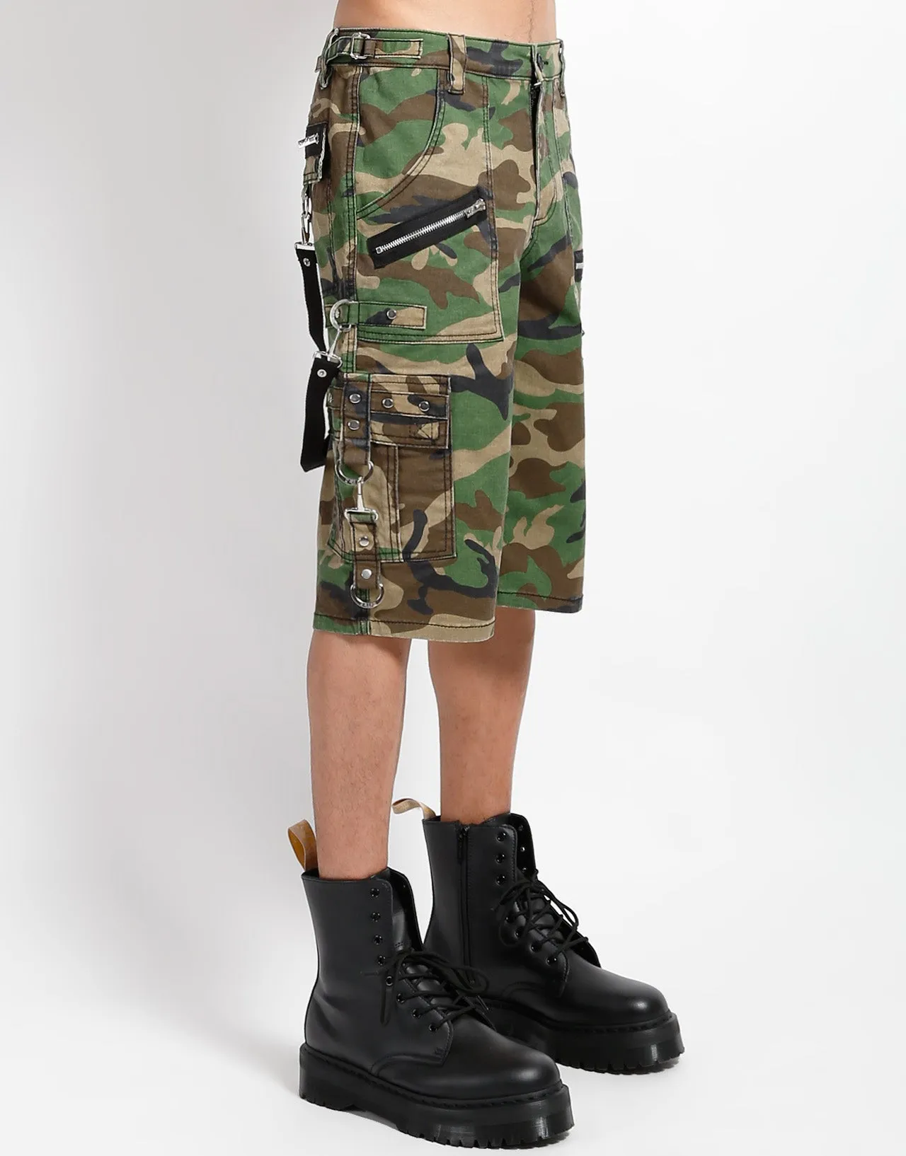 DoubleLayeredKnees PUNK SHORT GREEN CAMO