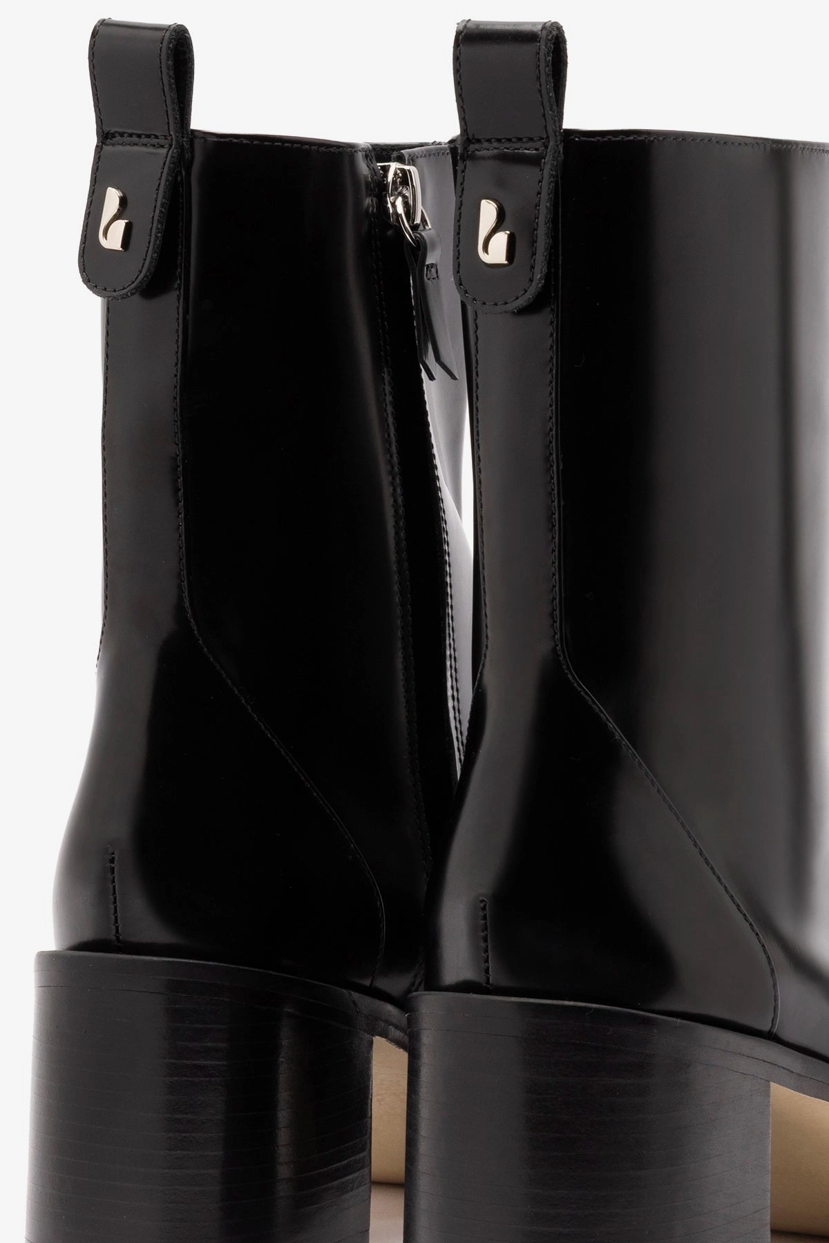 Satin Glow Form Ease Mini Ricky Boot In Black Box Leather