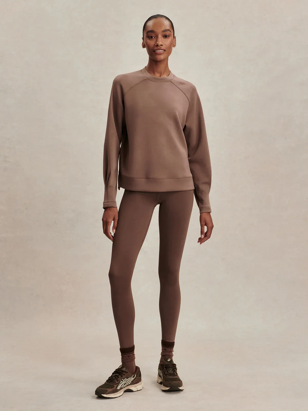 Varley Zosia Crew-Neck Sweat in Coffee Quartz ContouredPanels
