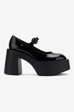 Ultra Light Cushioning Olivia Platform Pump In Black Patent Leather