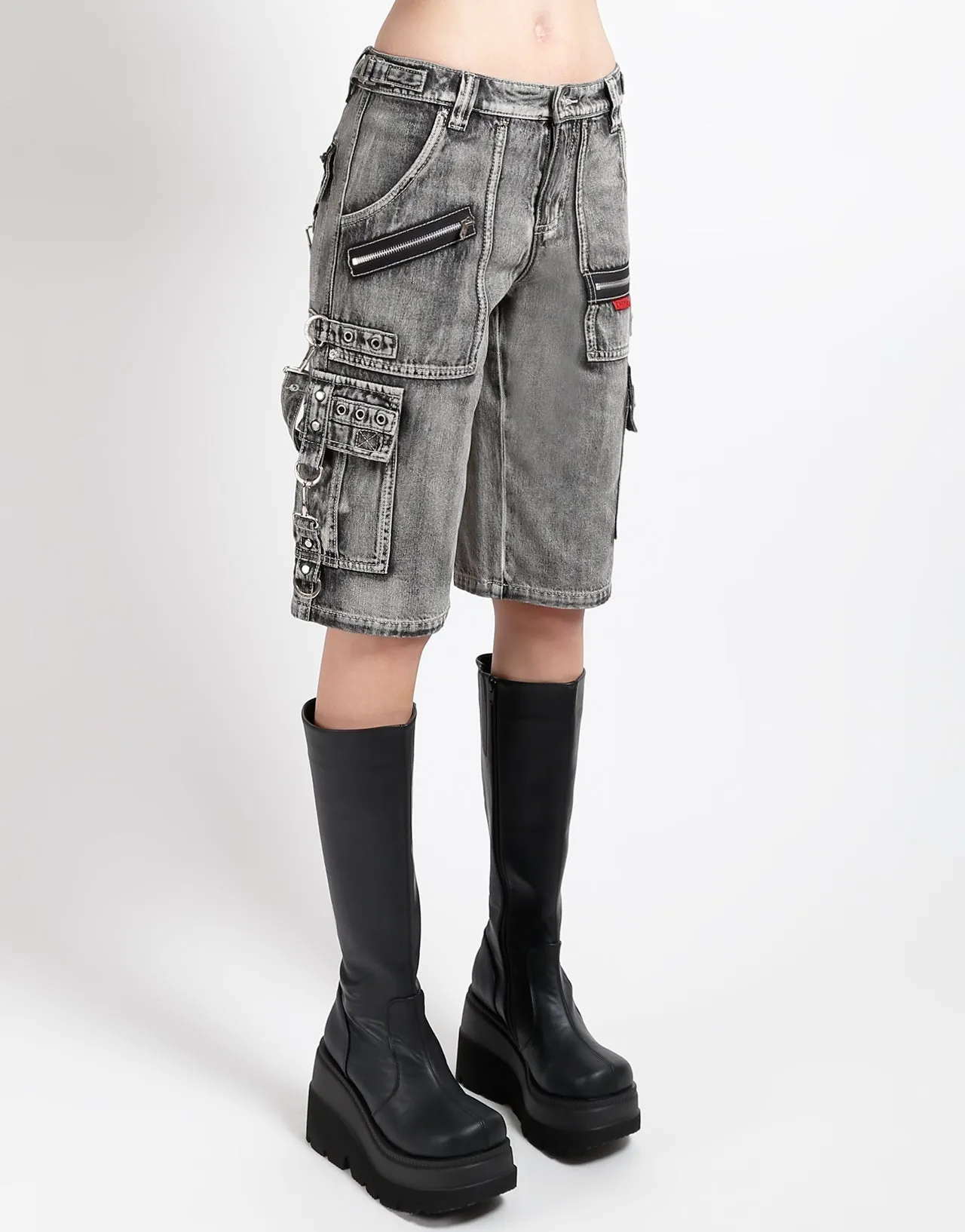 PUNK SHORT FOG WASH Low Bulk Material