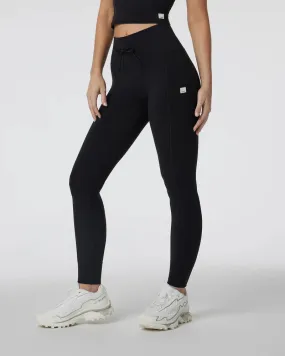 BondedShoulder vuori Women's Daily Pocket Legging in Black