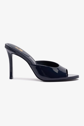 Strong Step Jasmine Hi Mule In Navy Leather