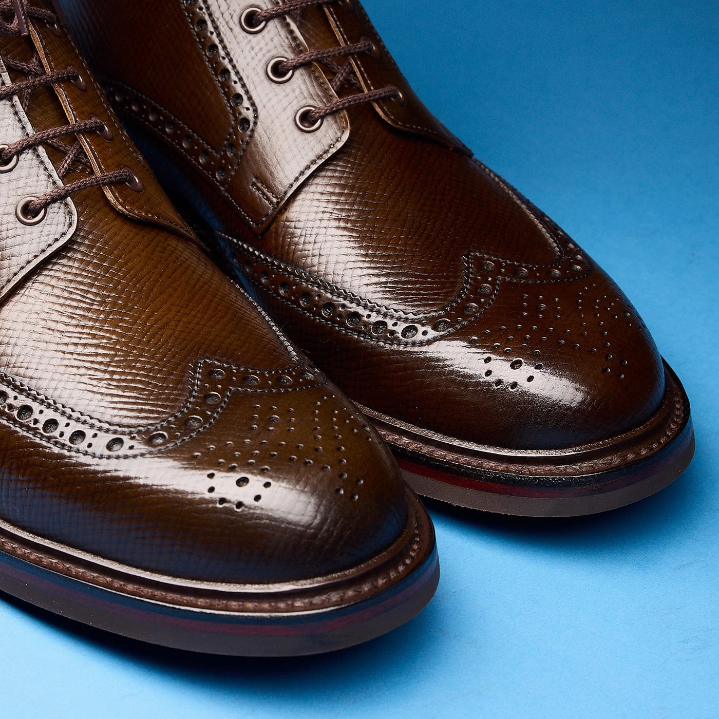 Shock Absorbing Rough Terrain Islay Dark Brown Hatch Grain Cordovan