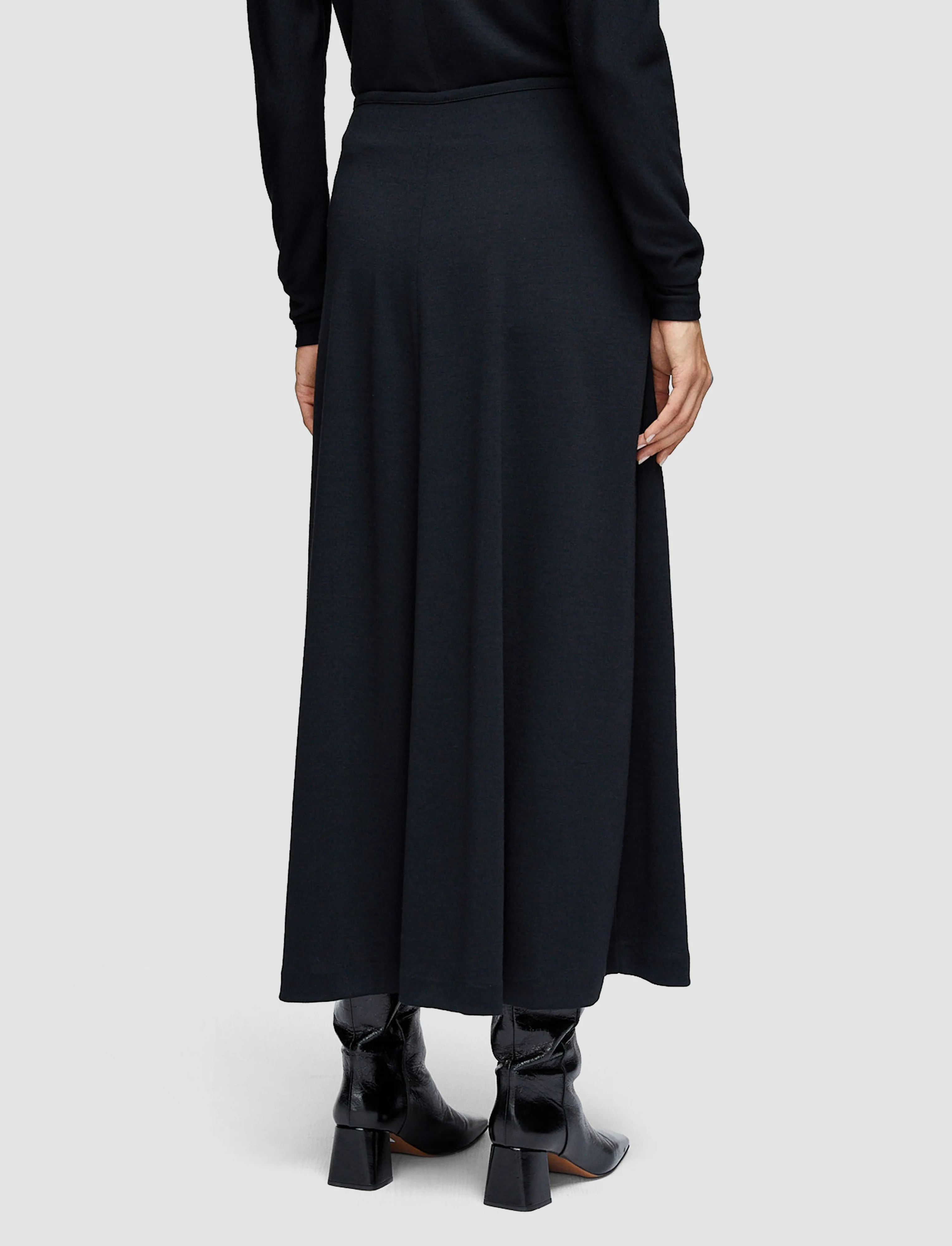 Cozy Weekend Airflow Channel Weave Wool Jersey Maxi Skirt