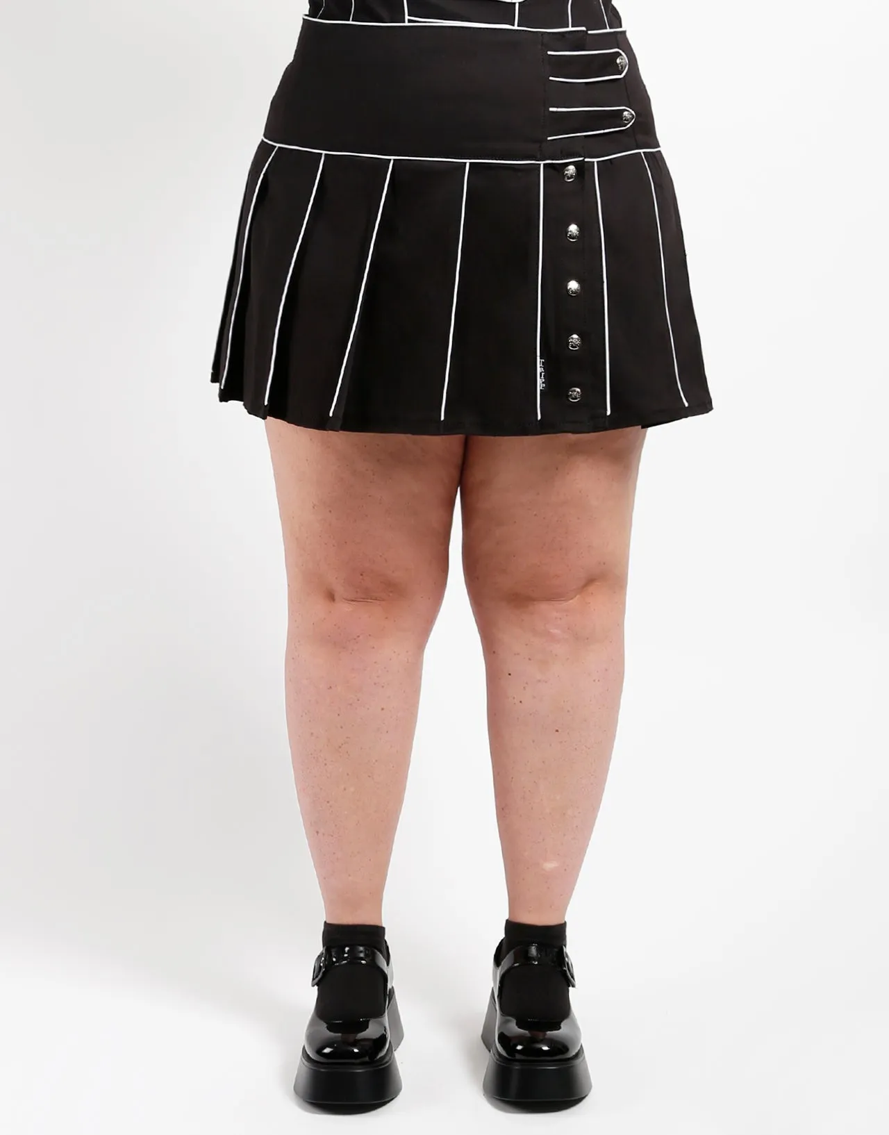 CURVE BAND PLEATED SKIRT WHITE Flexible Performance Wear