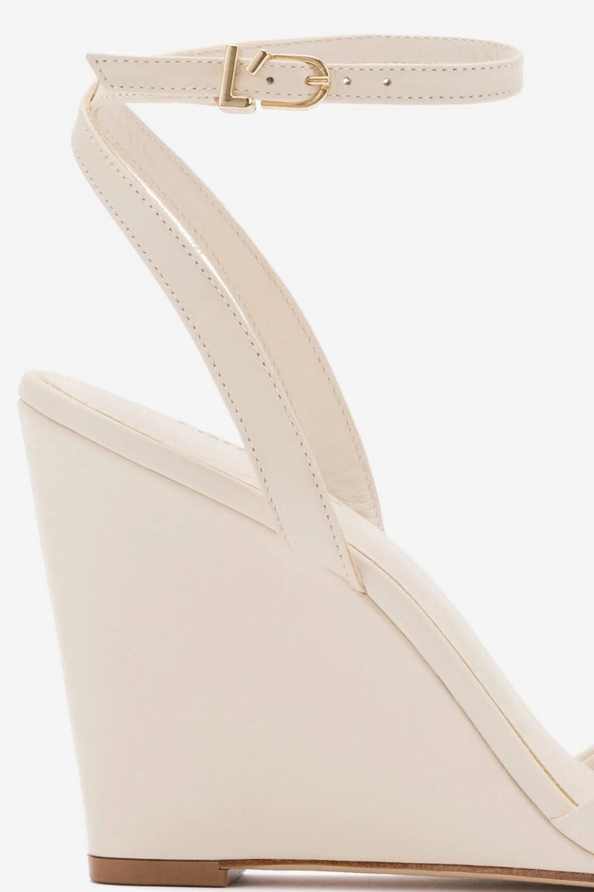 Yves Wedge In Ivory Leather Durable Fabric
